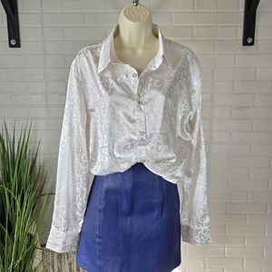 Zeroyaa White Patterned Siky Button Down Blouse Oversized Medium